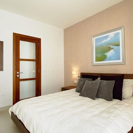 Point Sliema Sea Front Apartment Ngoại thất bức ảnh