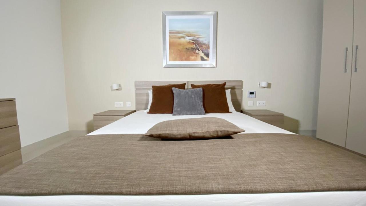 Point Sliema Sea Front Apartment Ngoại thất bức ảnh