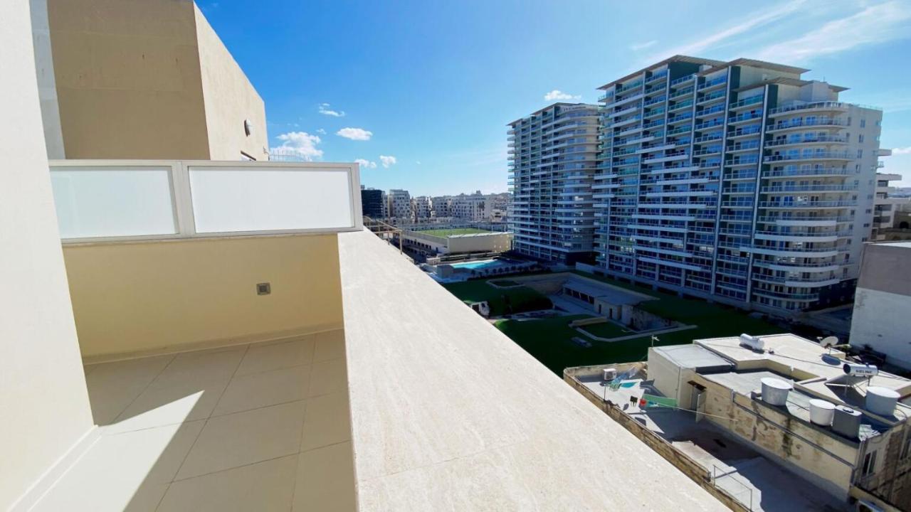 Point Sliema Sea Front Apartment Ngoại thất bức ảnh